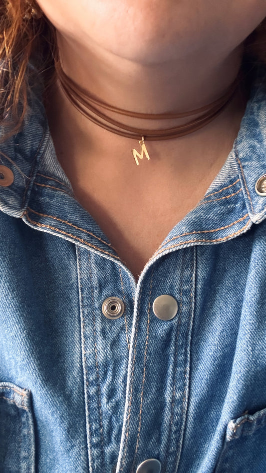 Colar Letra M